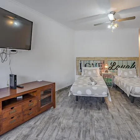 Estudio Reformado Parque Santiago 1 Плая-де-лас-Америкас