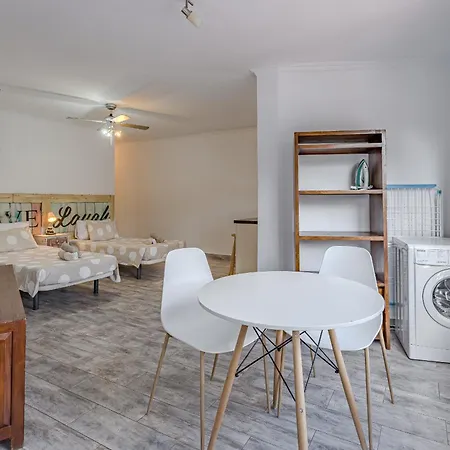 Estudio Reformado Parque Santiago 1 Плая-де-лас-Америкас