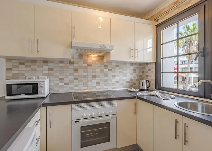 Estudio Reformado Parque Santiago 1 Daire